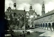 10-Ehemaliges-Residenzschloss---Blick-auf-Kanzleihaus-Georgentor-und-Lange-Gallerie